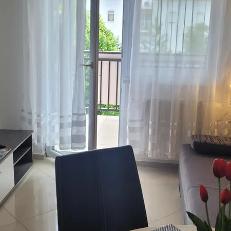 Byblos Wellness 아파트